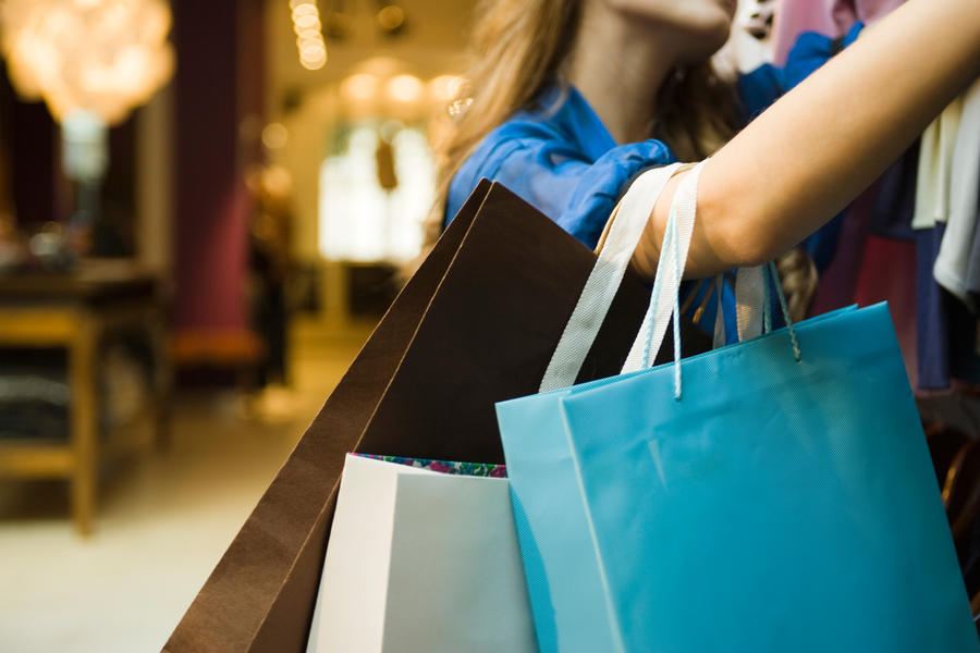 Mulheres são mais generosas do que homens, comprova estudo