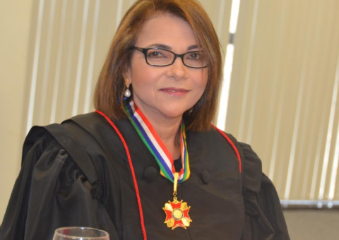  Nova desembargadora do TRT toma posse em Manaus