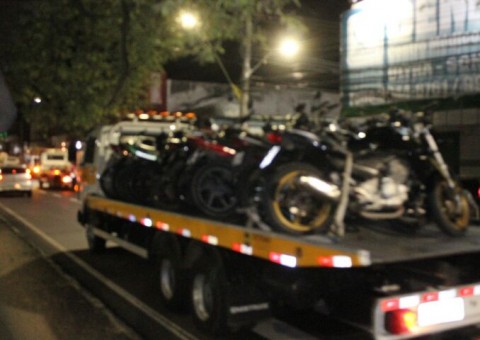 Blitz da Lei Seca apreende veículos em várias Zonas de Manaus