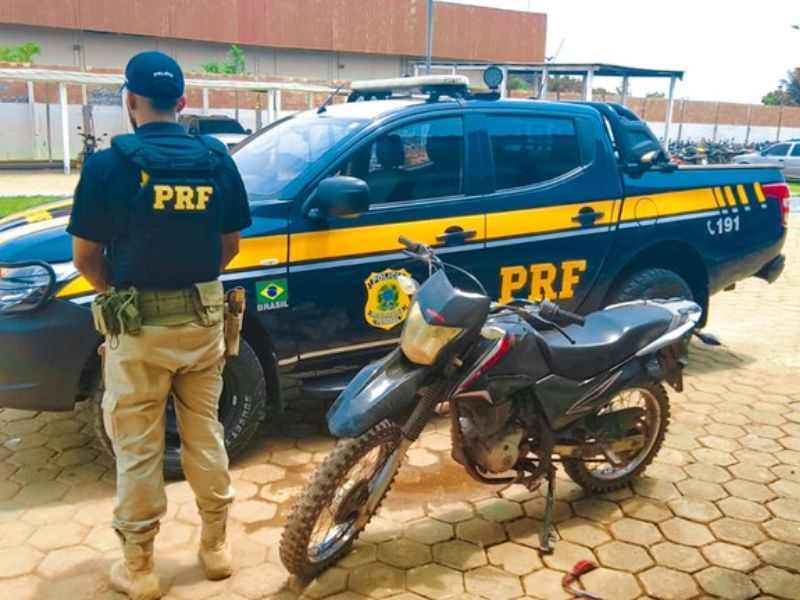 Foragido de Manaus é preso ao ser flagrado 'passeando' de carro na BR-319