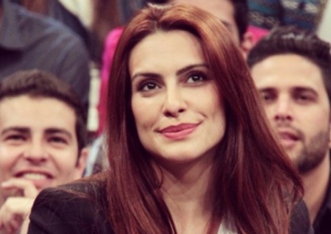 Cleo Pires viaja para fazer cirurgia plástica nos EUA