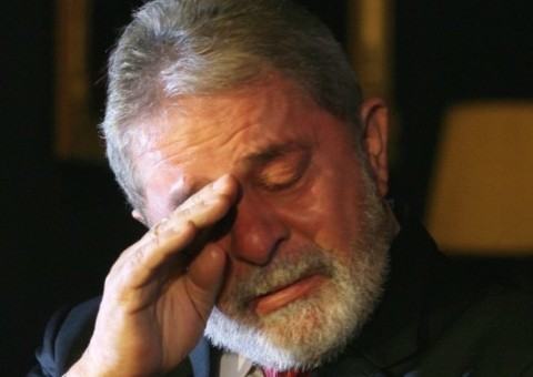 Moro dá 48 horas para defesa de Lula entregar recibos originais de aluguel 