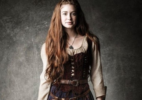 Em foto de nova personagem, Marina Ruy Barbosa aparece deslumbrante como nunca vista