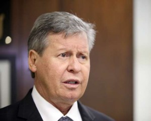 Arthur ganha palco nacional e já é ameaça a Doria  e Alckmin