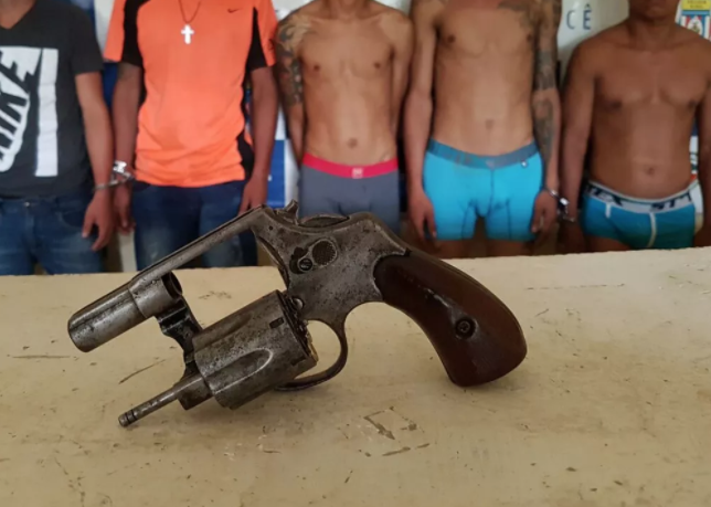 Grupo é preso após sair para gastar R$ 200 mil roubados no Amazonas