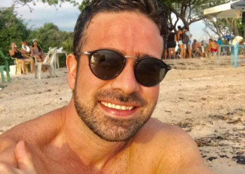 Vídeo mostra momentos antes de ex-vocalista da banda 'Tô à Toa' desaparecer no Rio Negro