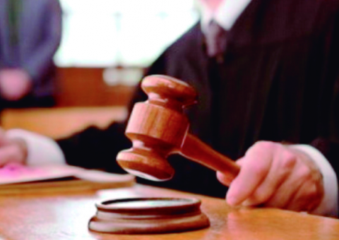 Mulher recebe R$ 100 mil em indenização após ter fotos íntimas vazadas