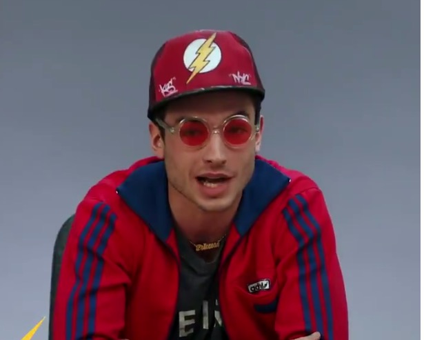 Liga da Justiça ganha trailer com cenas inéditas sobre o Flash