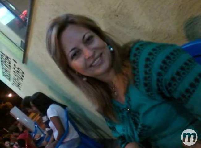 Ex-vereadora e seu pai são encontrados mortos dentro de casa em MS