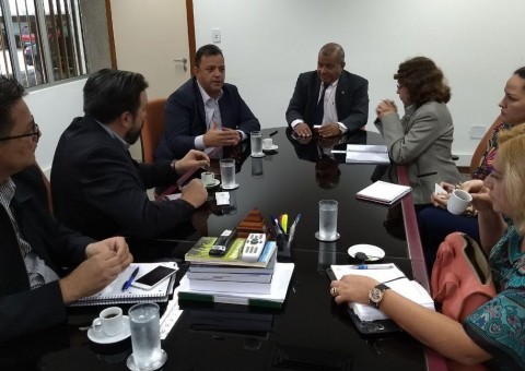 Governo do Amazonas e Suframa firmam parceria para projeção nacional do Estado 