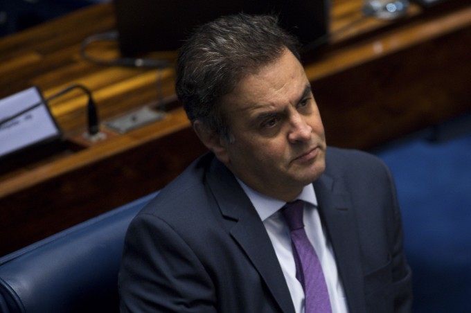 Senado derruba afastamento parlamentar de Aécio Neves imposto pelo STF