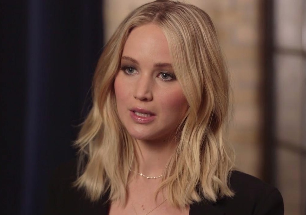 Jennifer Lawrence foi obrigada a ficar nua a emagrecer em Hollywood: 'humilhante'