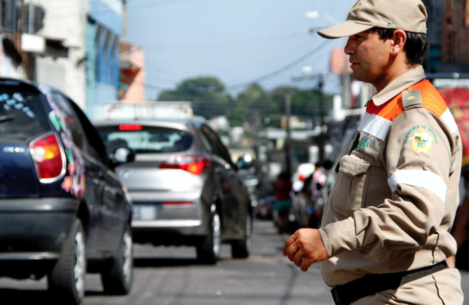 Multas de trânsito poderão com cartão de crédito e parceladas 