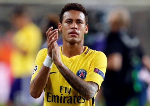Justiça Federal multa o atacante Neymar, do PSG, em R$ 3,8 milhões