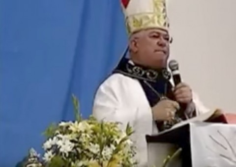Bispo diz que Globo é “diabólica” e pede boicote a emissora