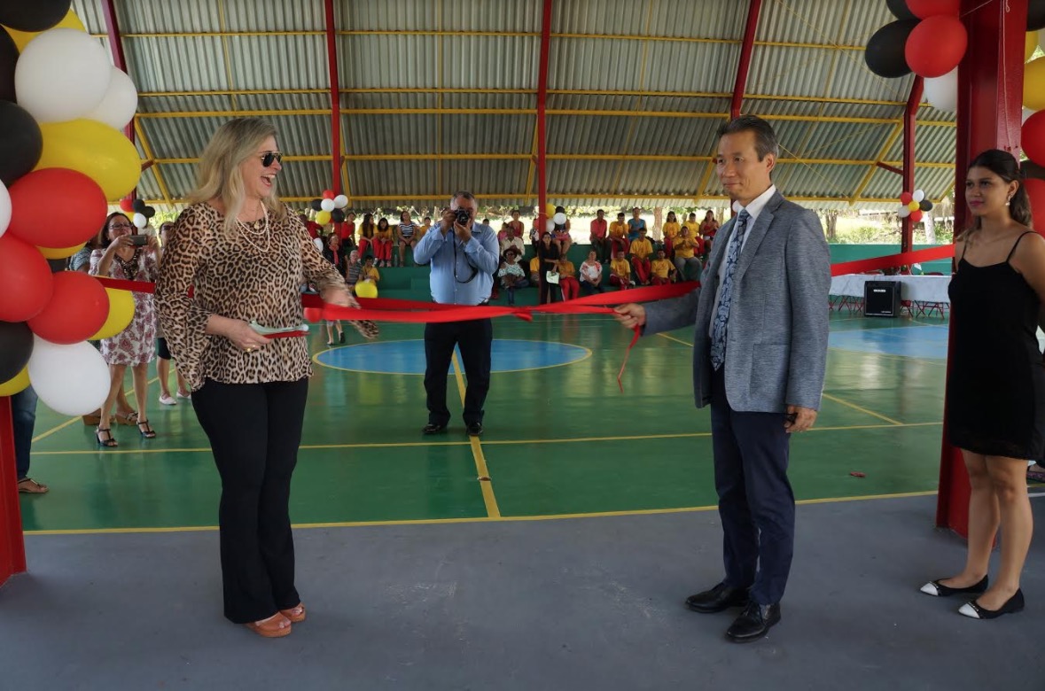 Associação Pestalozzi realiza inauguração de quadra de esporte em Manaus 