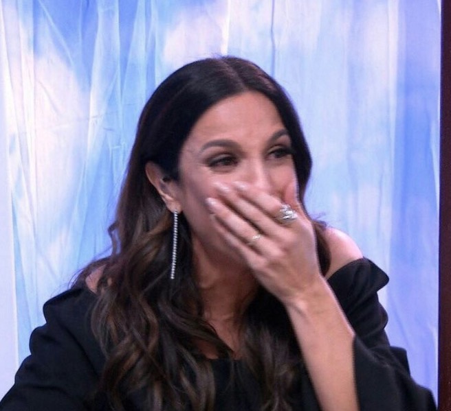 Ivete Sangalo cai aos prantos em homenagem no ‘Caldeirão do Huck’
