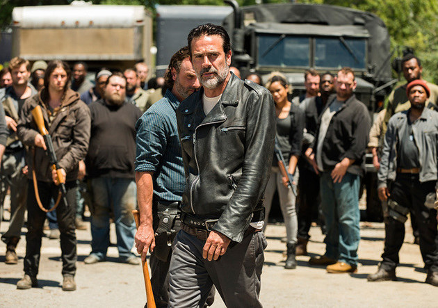 The Walking Dead chega a oitava temporada em clima de guerra