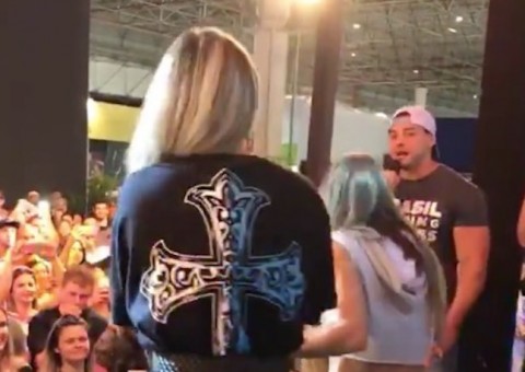 Felipe Franco se declara para Juju Salimeni em público e algo inesperado acontece