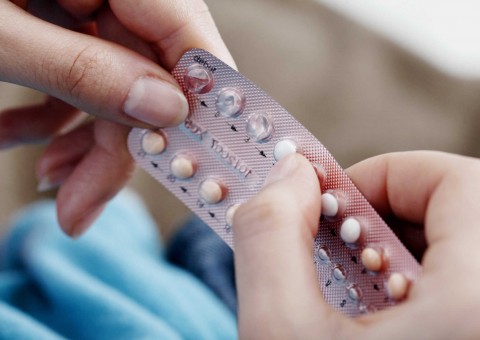 Jovem morre após tomar anticoncepcional receitado por médico