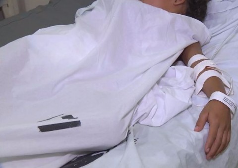 Pai usa veneno de lagarto para matar piolhos de crianças e pior acontece