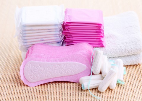 9 Erros que você comete com absorventes e protetores de calcinha