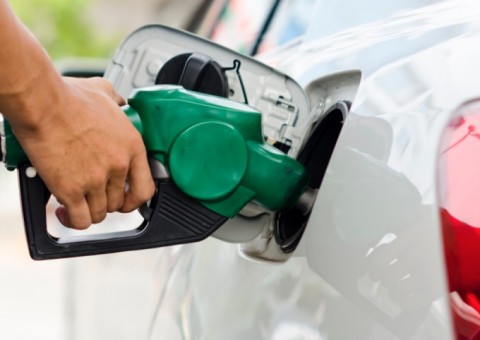 Petrobras eleva preço da gasolina em 1,7% e reduz o do diesel em 0,3%