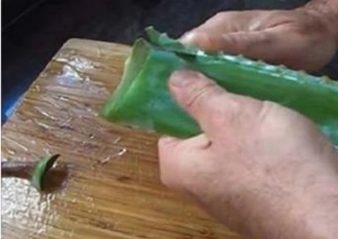 Prepare este remédio para se livrar de gastrite, úlcera e refluxo