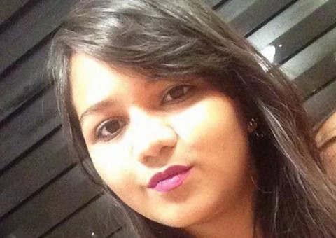 Adolescente desaparece misteriosamente a caminho da escola em Manaus