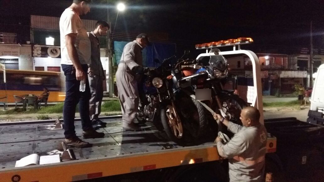 Em Manaus jovem tenta subornar agentes do Detran oferecendo R$ 294 reais e se dá mal