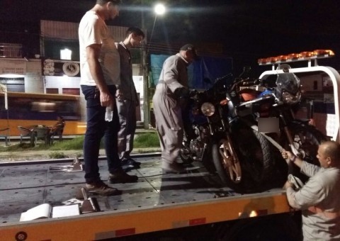 Em Manaus jovem tenta subornar agentes do Detran oferecendo R$ 294 reais e se dá mal