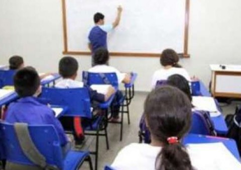 Estudantes do Amazonas sobem no ranking e se aproximam da média nacional em avaliação do MEC