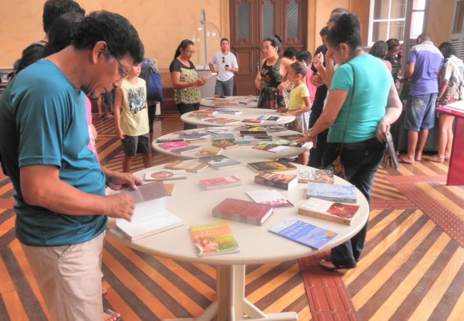 14ª Feira de Troca de Livros e Gibis acontece neste domingo com acesso gratuito