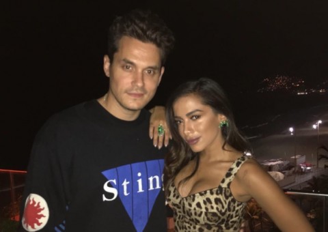 John Mayer tieta Anitta em festa no Rio