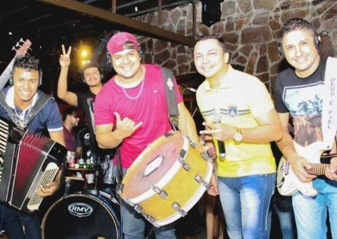 Novo baú da Gang agita o Pé de Serra do Alambique nesta sexta