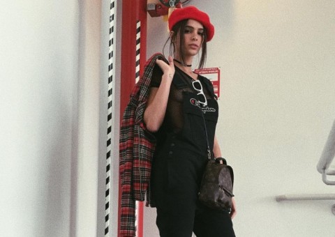 Após beijos, Bruna Marquezine diz que ignora rumores sobre Neymar