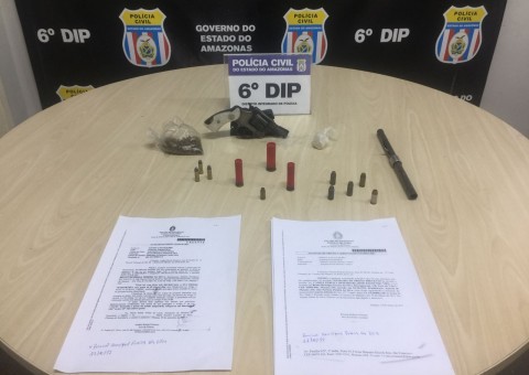Trio é preso com armas e drogas após denúncia anônima em Manaus
