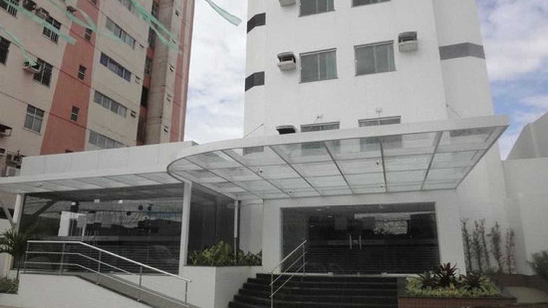 Mulher despenca misteriosamente do 13º andar de hotel no Pará 