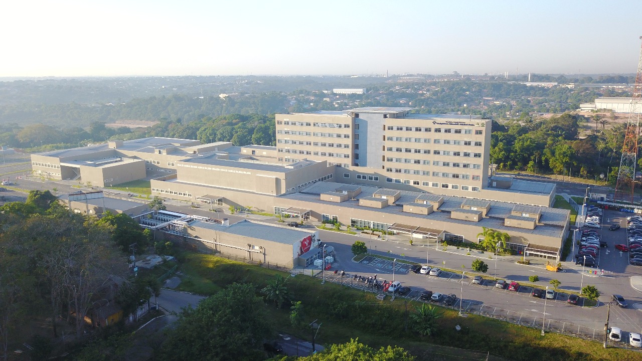 Em Manaus, passageiros ficam feridos durante assalto a ônibus