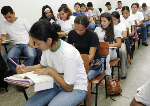 Cetam altera local de prova para candidatos de processo seletivo neste domingo
