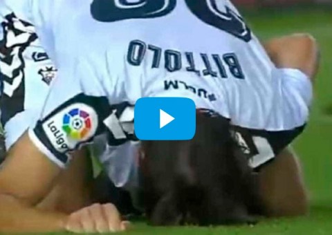 Jogador tem seu pênis dilacerado durante partida de futebol