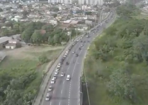 Em Manaus, motoristas do Uber fazem manifestação contra Projeto de Lei 
