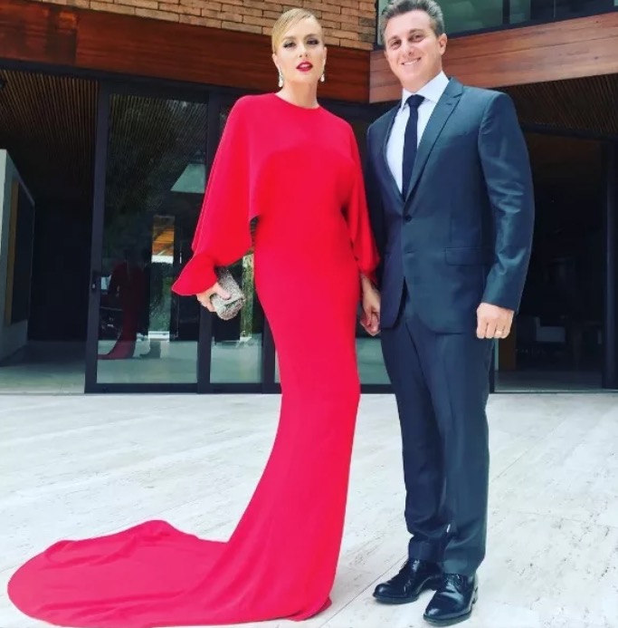 Luciano Huck se declara para Angélica em aniversário de  13 anos de casamento