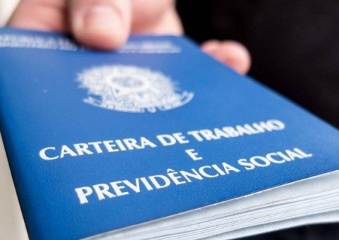 Empresas já oferecem vagas pela nova CLT
