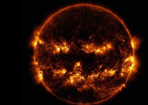 NASA revela foto ‘assustadora' do Sol na véspera do Dia das Bruxas