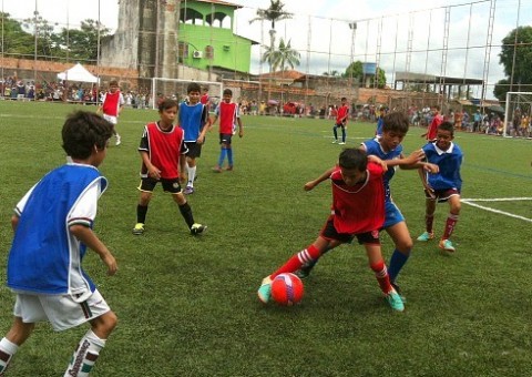 Escolinha oficial do Fluminense seleciona talentos em Manaus