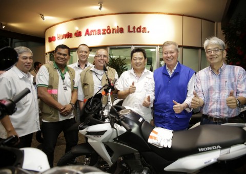 Honda doa motos para fiscalização nas obras da capital