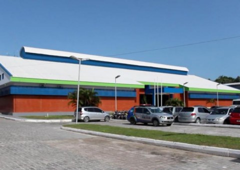 Estudante é assassinado com cinco tiros na esquina de casa em Manaus