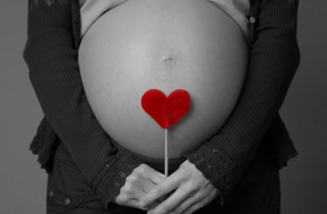 Conheça alimentos ricos em vitamina essencial para mulheres grávidas