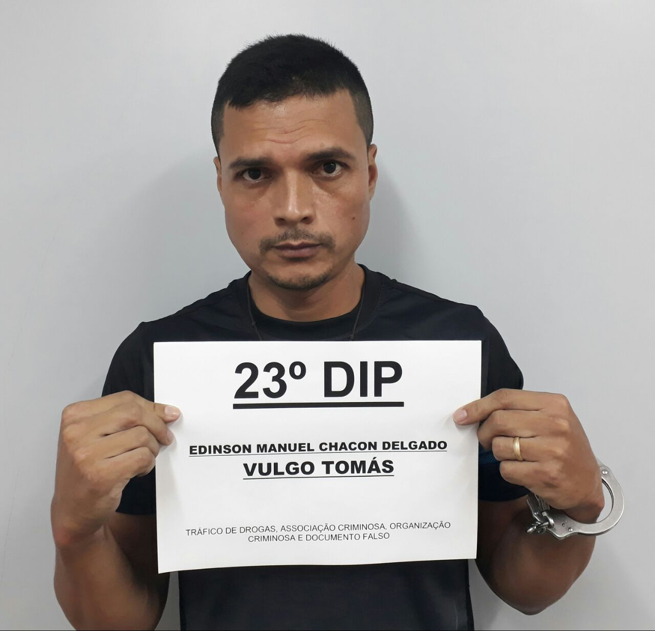 Colombiano é preso em flagrante com entorpecentes e documentação falsa em Manaus